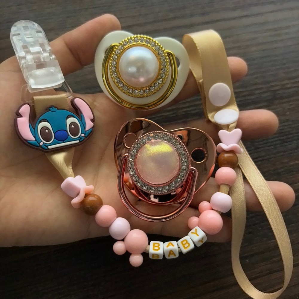 Baby Teethers - かわいいカワイイ新生児用おしゃぶりクリップ＆おしゃぶりベビー用噛むおもちゃ授乳用おもちゃ愛らしい授乳用シャワーギフトアクセサリー