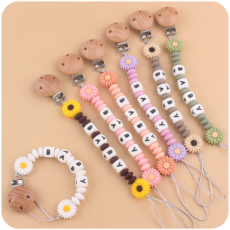 赤ちゃんパーソナライズされた名前おしゃぶりクリップ乳首ダミー - Baby Teethers のレビューと価格