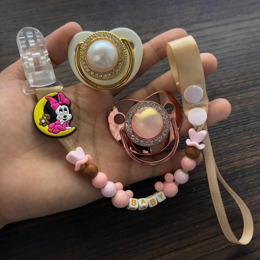 かわいいカワイイ新生児用おしゃぶりクリップ＆おしゃぶりベビー - Baby Teethers のレビューと価格
