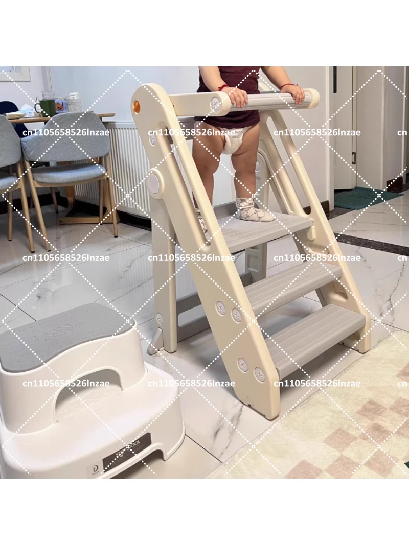 折りたたみ式子供用ラーニングタワー兼ステップスツール、高さ調 - Toddler Learning Tower のレビューと価格